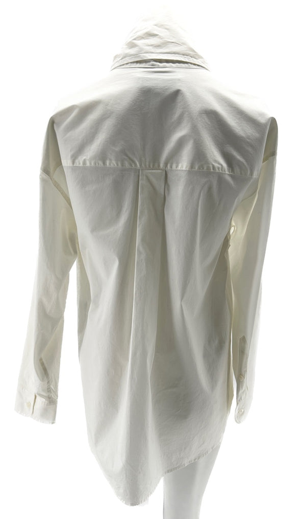 Chemise blanche à nœud au cou blanche