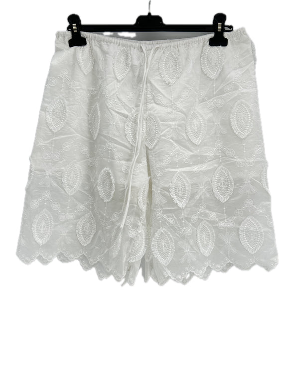 Short blanc