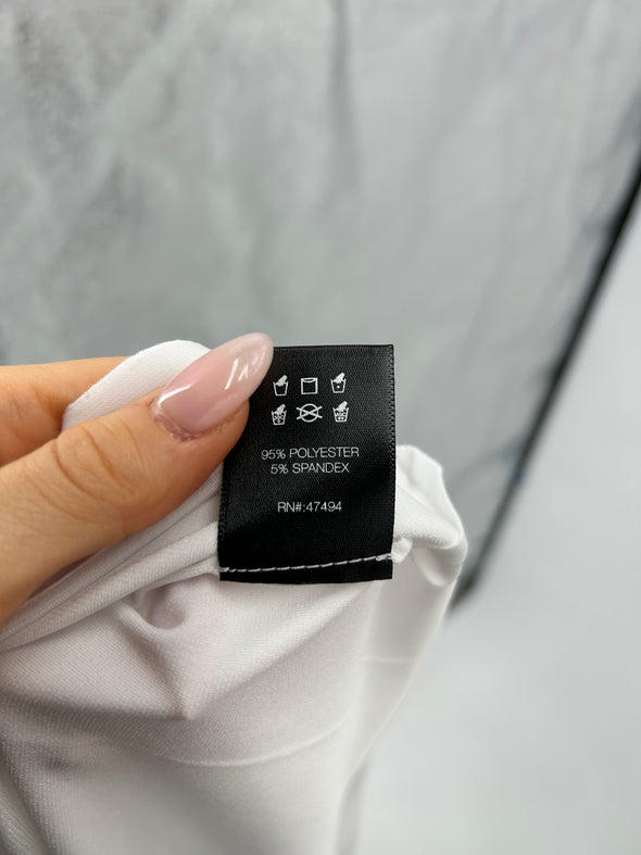 T-shirt avec épaule dénudée blanc