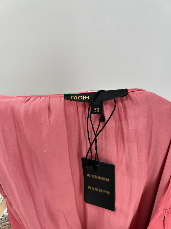 Robe rose