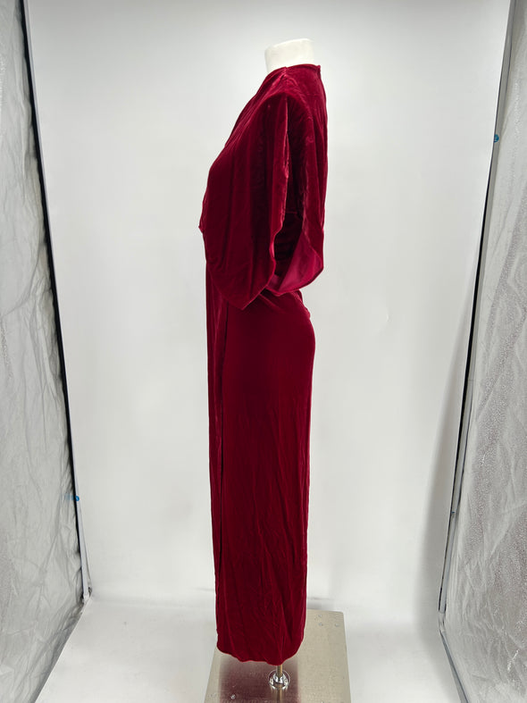 Robe en velours rouge