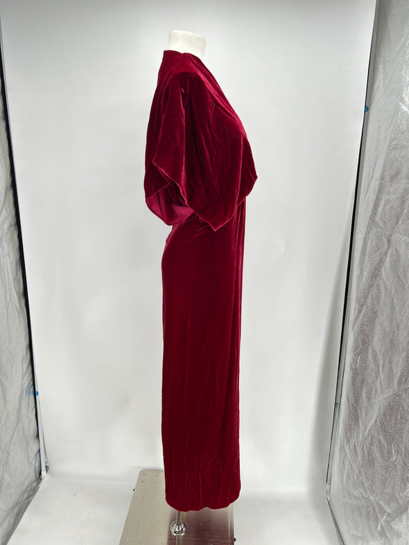 Robe en velours rouge