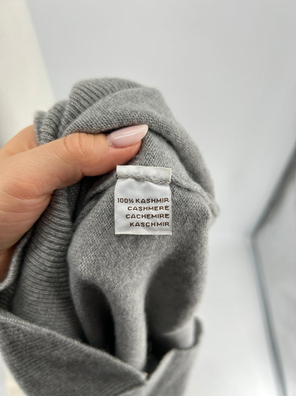 Pull en cachemire gris