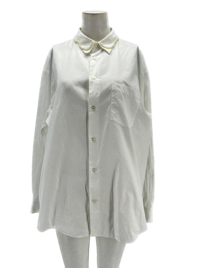 Chemise blanche avec col en perles