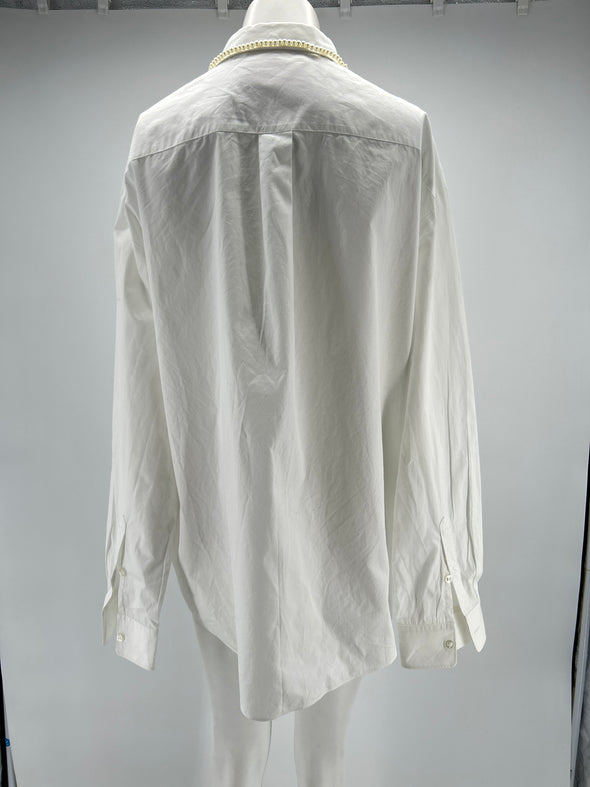 Chemise blanche avec col en perles