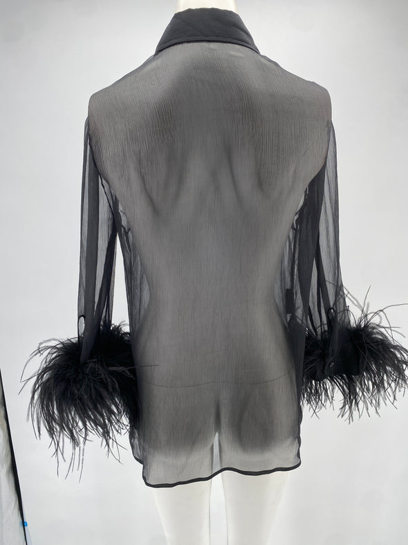 Chemise transparente à plumes