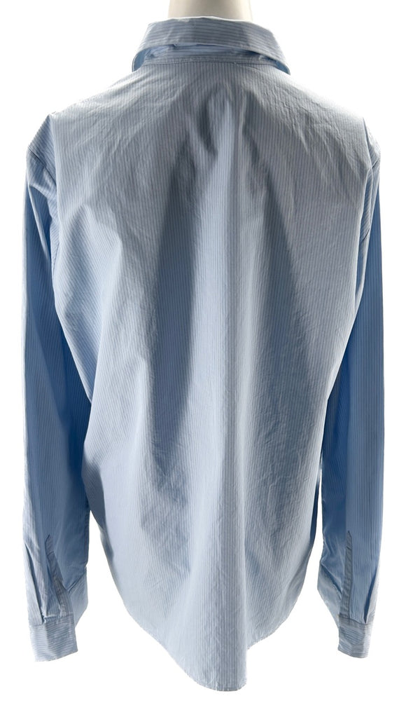 Chemise bleu clair à rayures