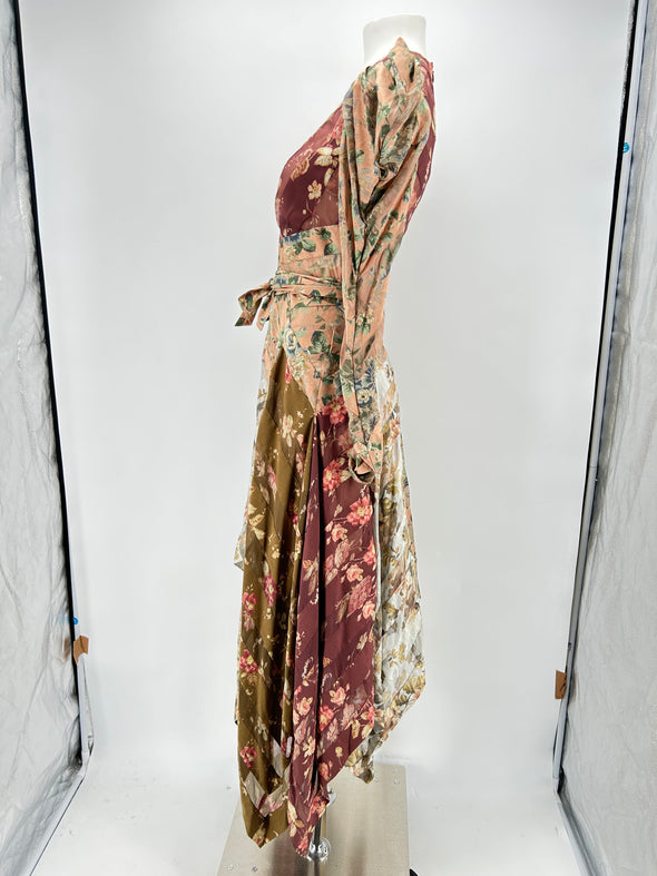 Robe en soie multicolore