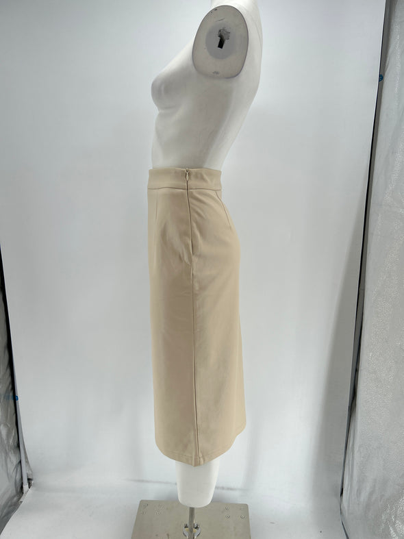 Jupe beige en similicuir