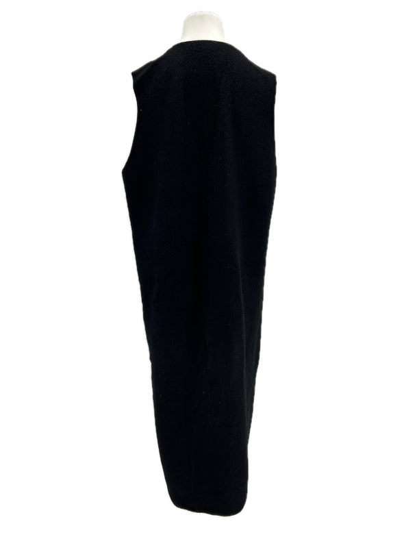 Robe en laine noire