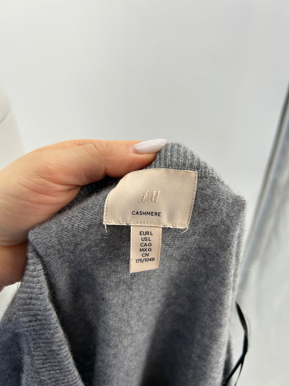 Pull en cachemire gris