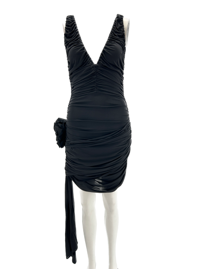 Robe noire sans manches
