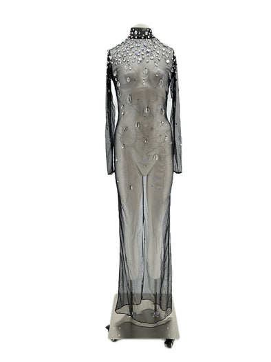 Robe transparente à strass