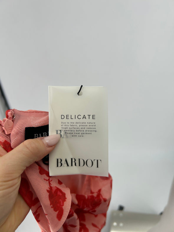 Robe asymétrique rouge