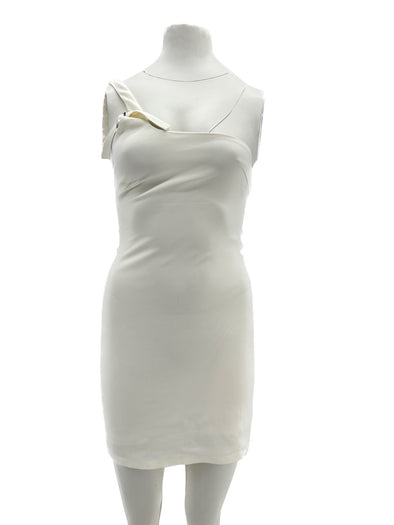 Robe asymétrique blanche