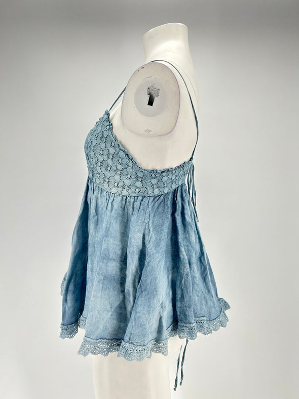 Top en lin bleu