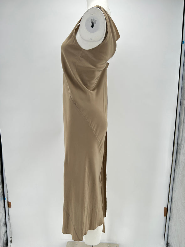 Robe en soie beige