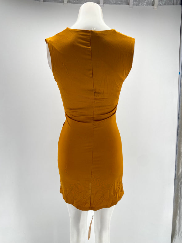 Robe moutarde