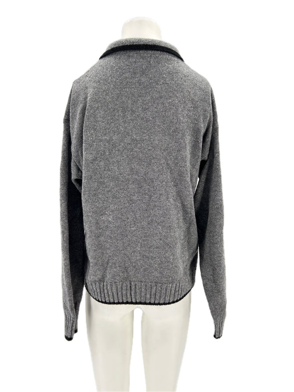 Pull gris