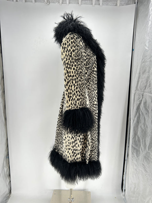 Manteau en fausse fourrure