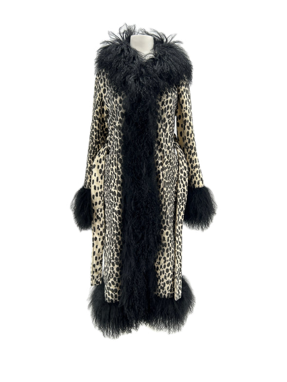 Manteau en fausse fourrure