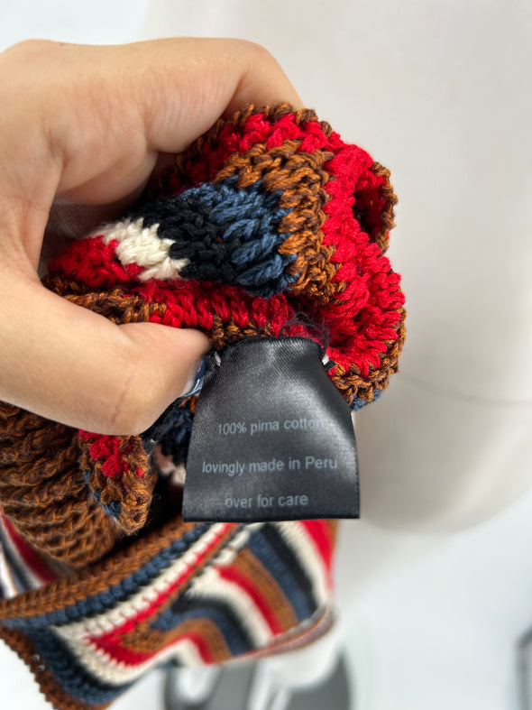 Top en crochet marron et rouge