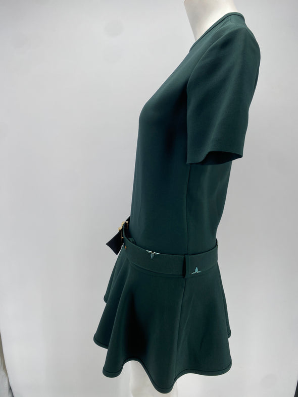 Robe verte avec motifs