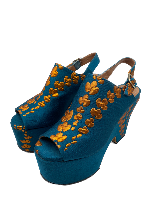 Sandales compensées