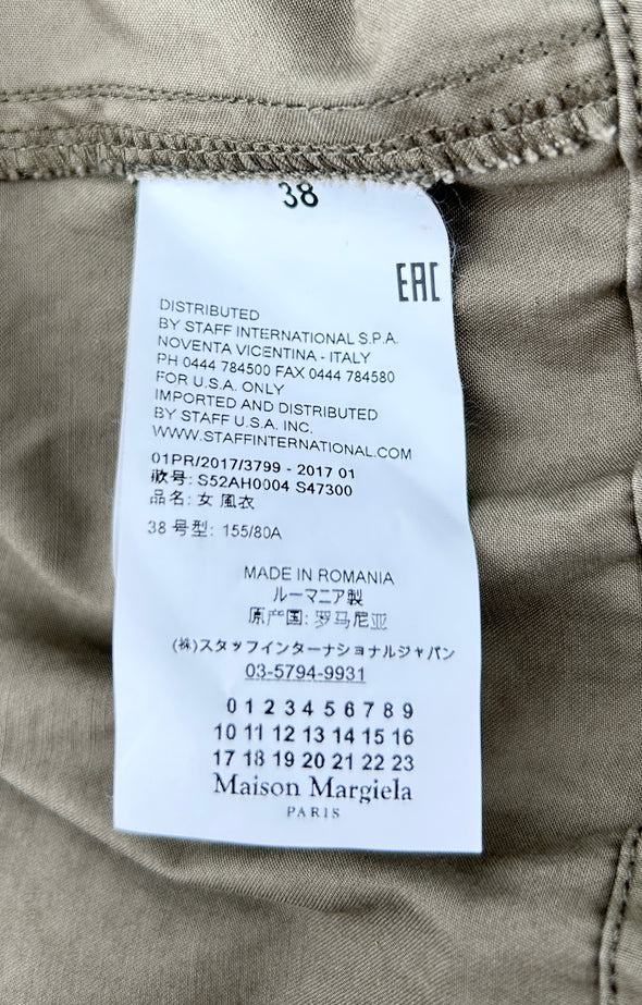 Imperméable kaki à capuche