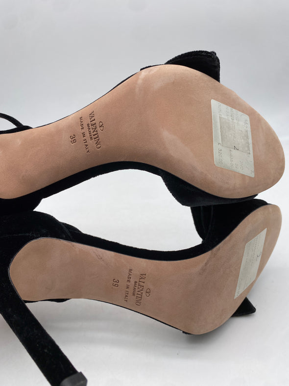 Sandales à talons en velours