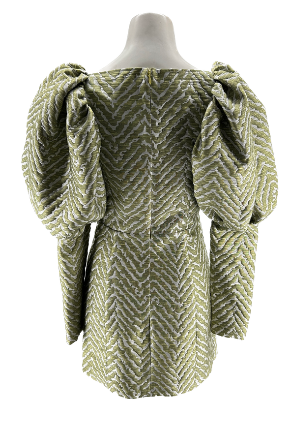 Robe verte imprimée à manches bouffantes