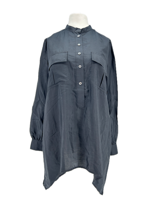 Chemise en soie noire