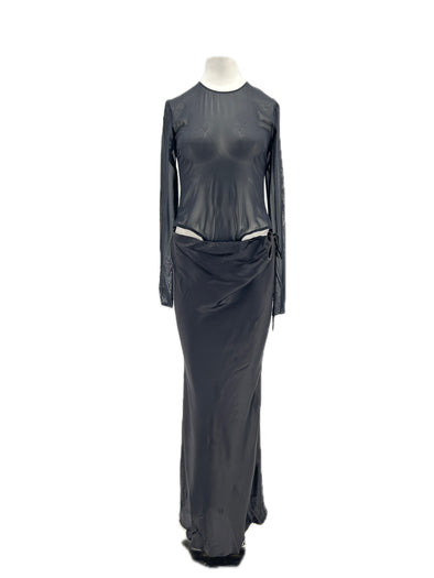 Robe noire en soie