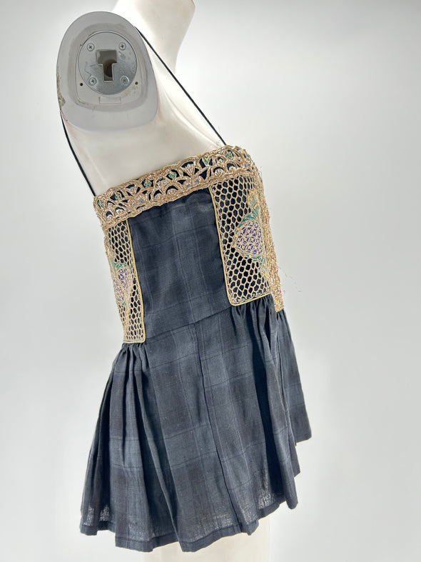 Débardeur noir, doré et perlé