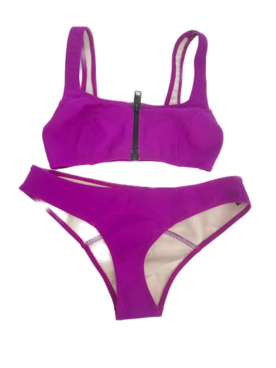 Maillot de bain violet deux pièces