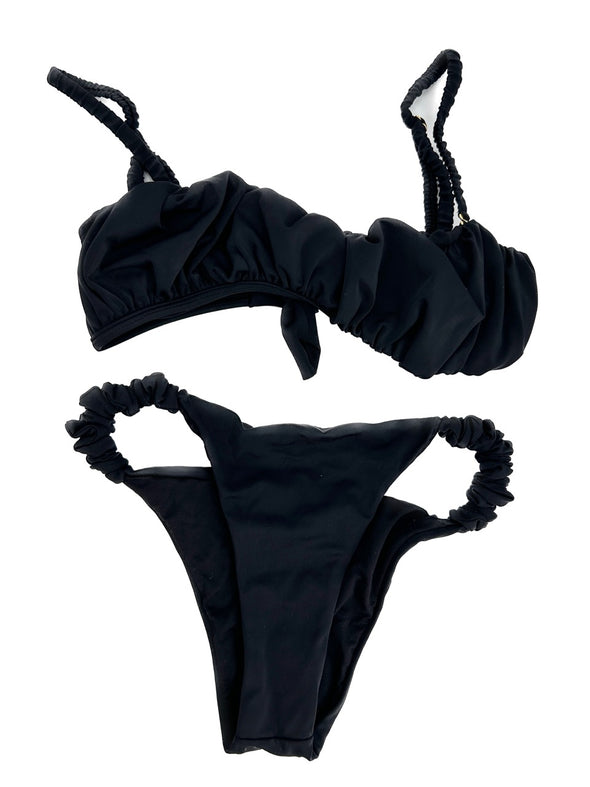 Maillot de bain noir plissé deux pièces