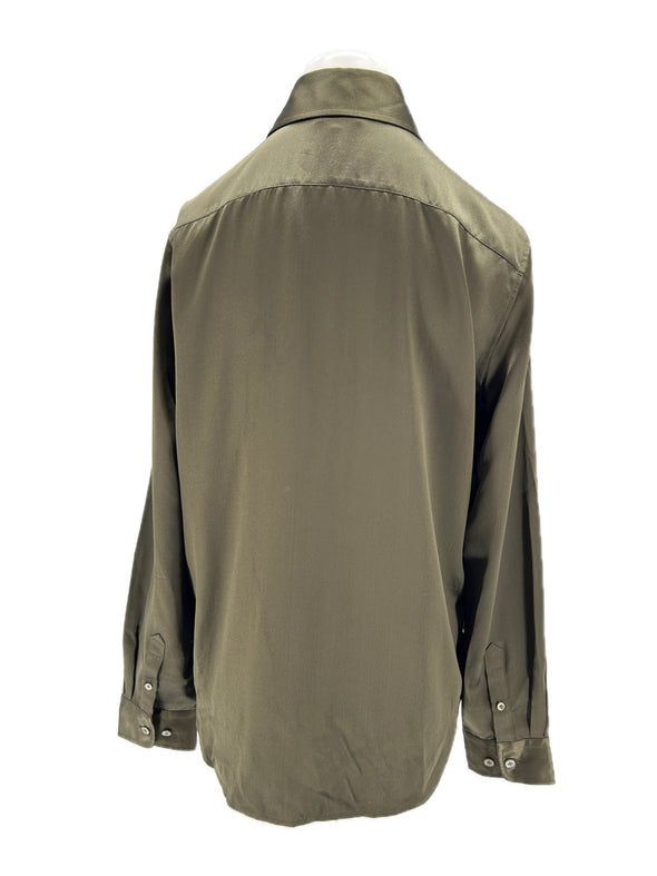 Chemise en soie kaki