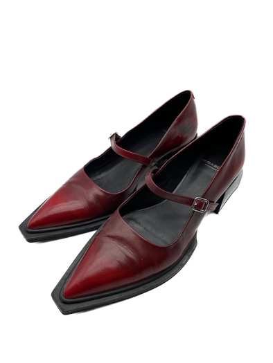 Chaussures à bride rouges