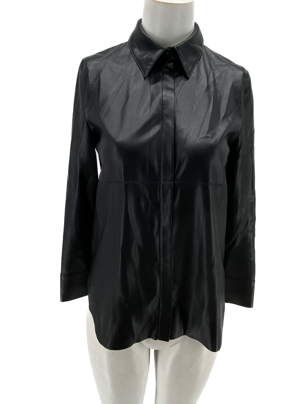 Chemise en cuir vegan