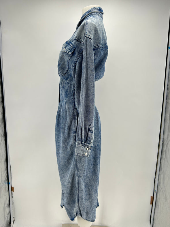 Robe en denim cintrée