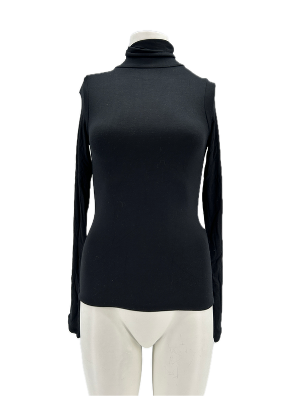 Pull col roulé noir