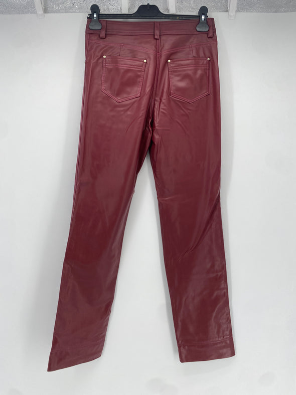 Pantalon en cuir bordeaux