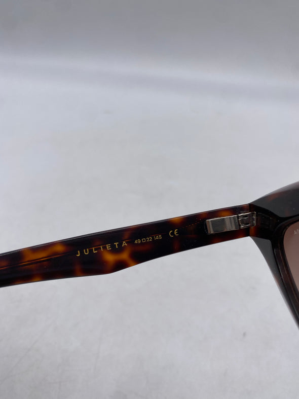 Lunettes de soleil papillon