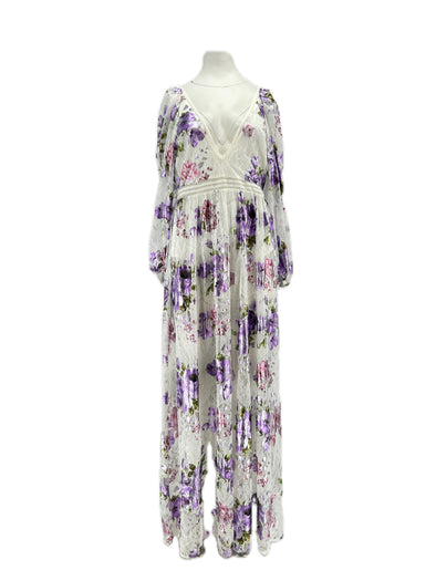 Robe longue blanche et parme