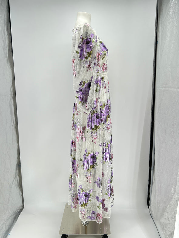 Robe longue blanche et parme