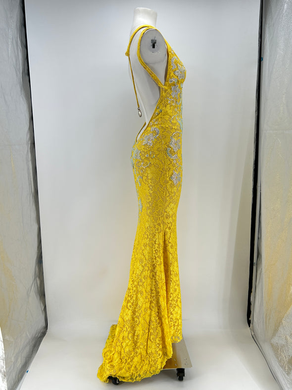 Robe longue jaune à strass