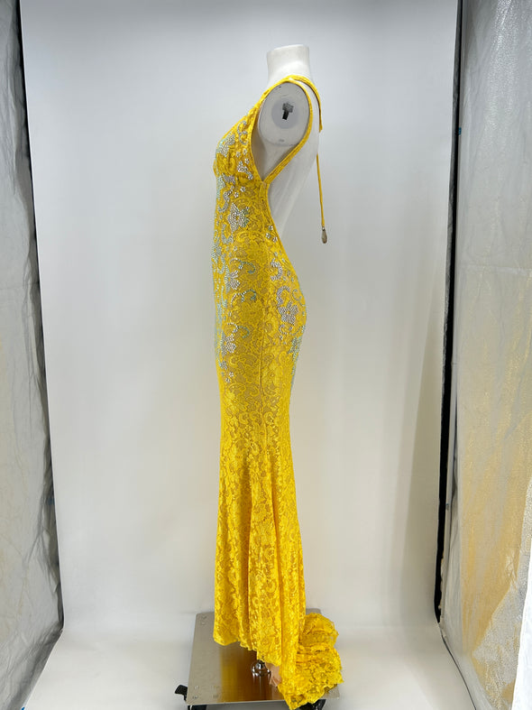 Robe longue jaune à strass