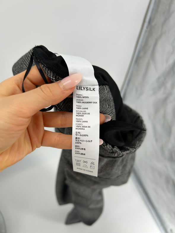 Pantalon de costume gris à carreaux