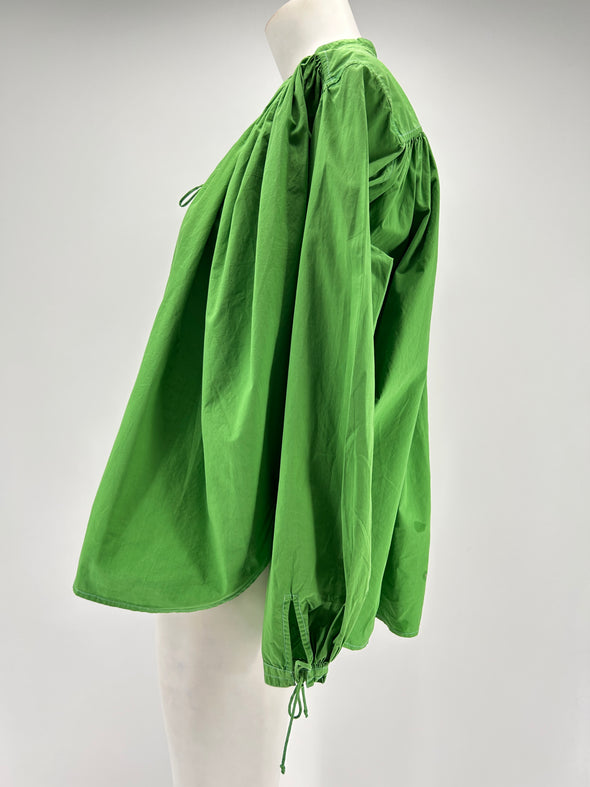 Blouse verte à nouer