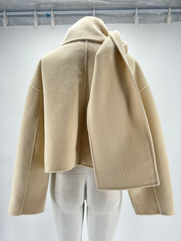 Veste en laine blanc cassé